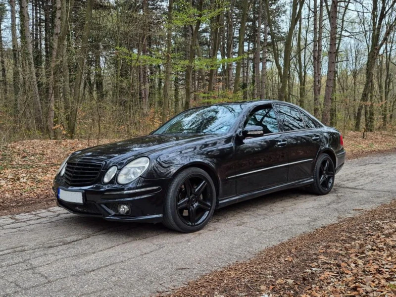 Mercedes-Benz E 500, снимка 3 - Автомобили и джипове - 52633938