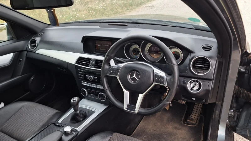Mercedes-Benz C 220 om651 На части!, снимка 11 - Автомобили и джипове - 51097893