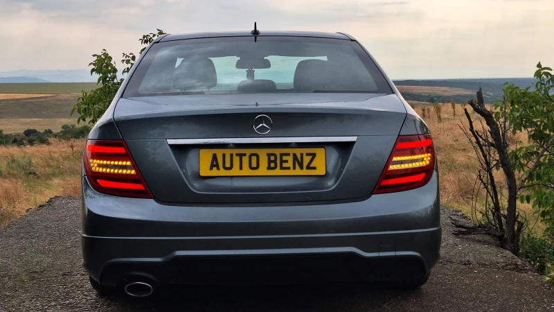 Mercedes-Benz C 220 om651 На части!, снимка 6 - Автомобили и джипове - 51097893
