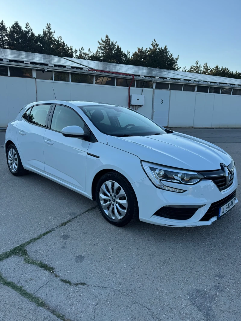 Renault Megane 1.5 dci, снимка 3 - Автомобили и джипове - 52714639