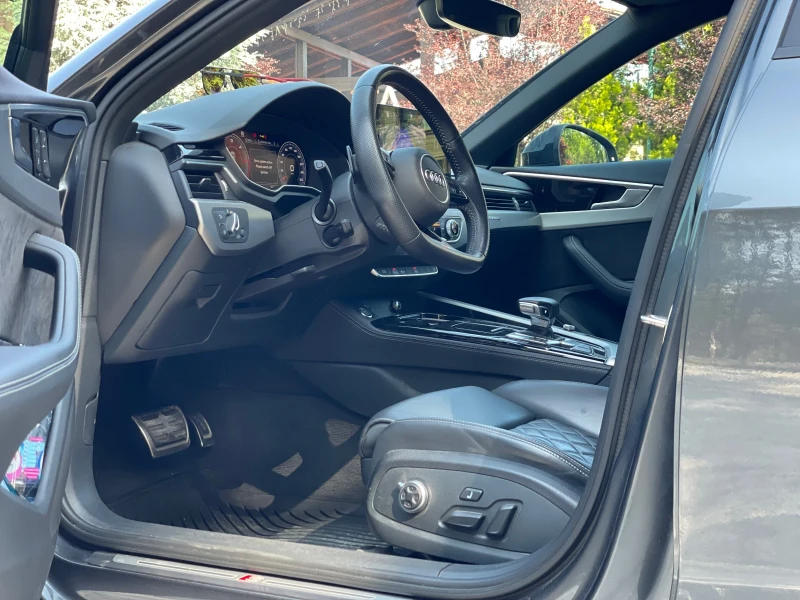 Audi A4 50TDI* Edition One* 3xS Line* HD Matrix * Massage*, снимка 8 - Автомобили и джипове - 52149342