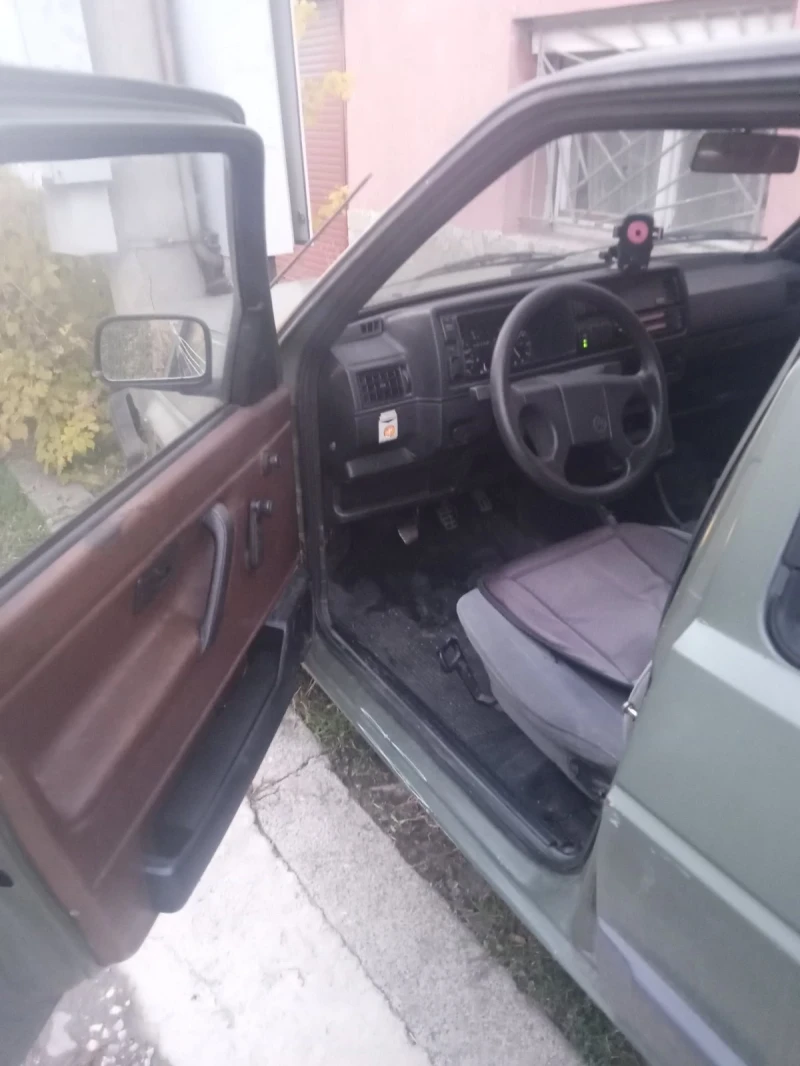 VW Golf 2, снимка 8 - Автомобили и джипове - 52401650