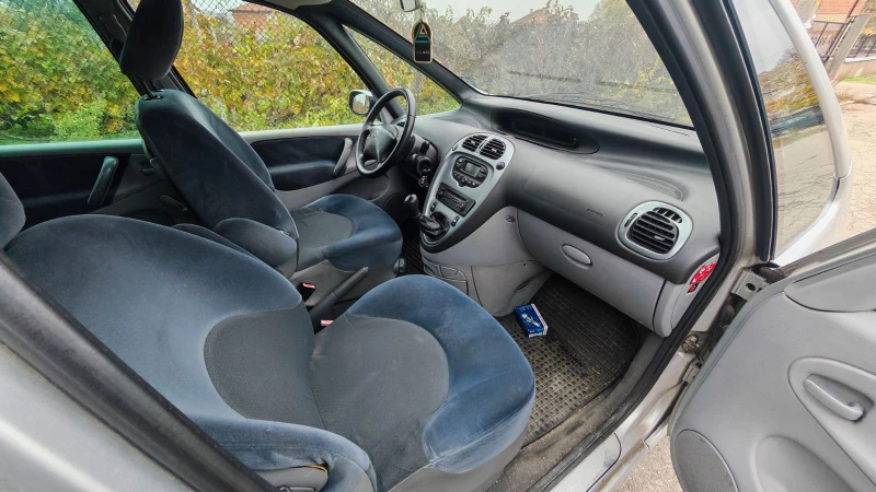 Citroen Xsara picasso, снимка 10 - Автомобили и джипове - 52485390