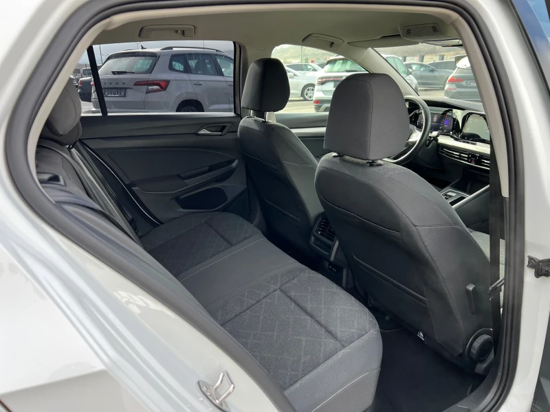 VW Golf 1.5 TGI* CNG* DSG* Life* , снимка 14 - Автомобили и джипове - 52532870