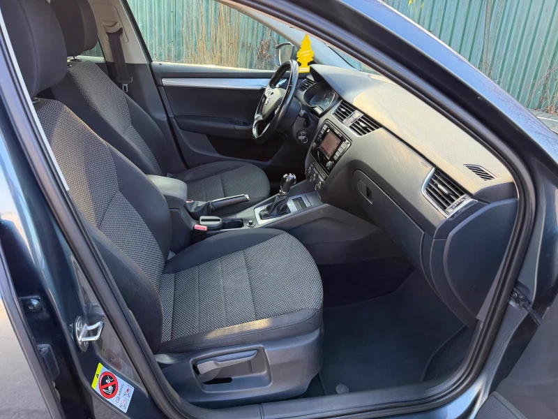 Skoda Octavia 1.8i 4x4 Автоматик Евро 6b, снимка 8 - Автомобили и джипове - 52888428