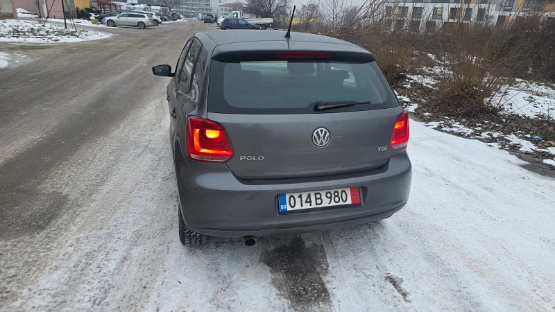 VW Polo 1.6tdi, снимка 4 - Автомобили и джипове - 53181574