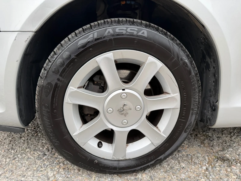 Peugeot 1007 1.6i, снимка 6 - Автомобили и джипове - 53205179