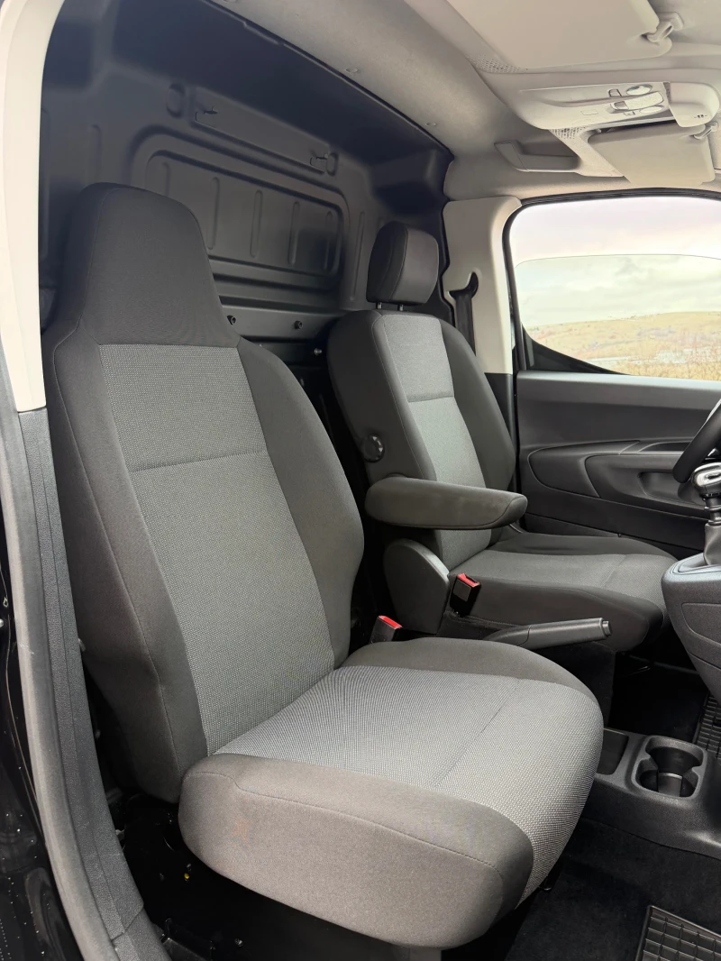 Fiat Doblo 1.5D Maxi L2 NAVI CAMERA APPLE CARPLAY EURO 6D, снимка 15 - Автомобили и джипове - 53380119