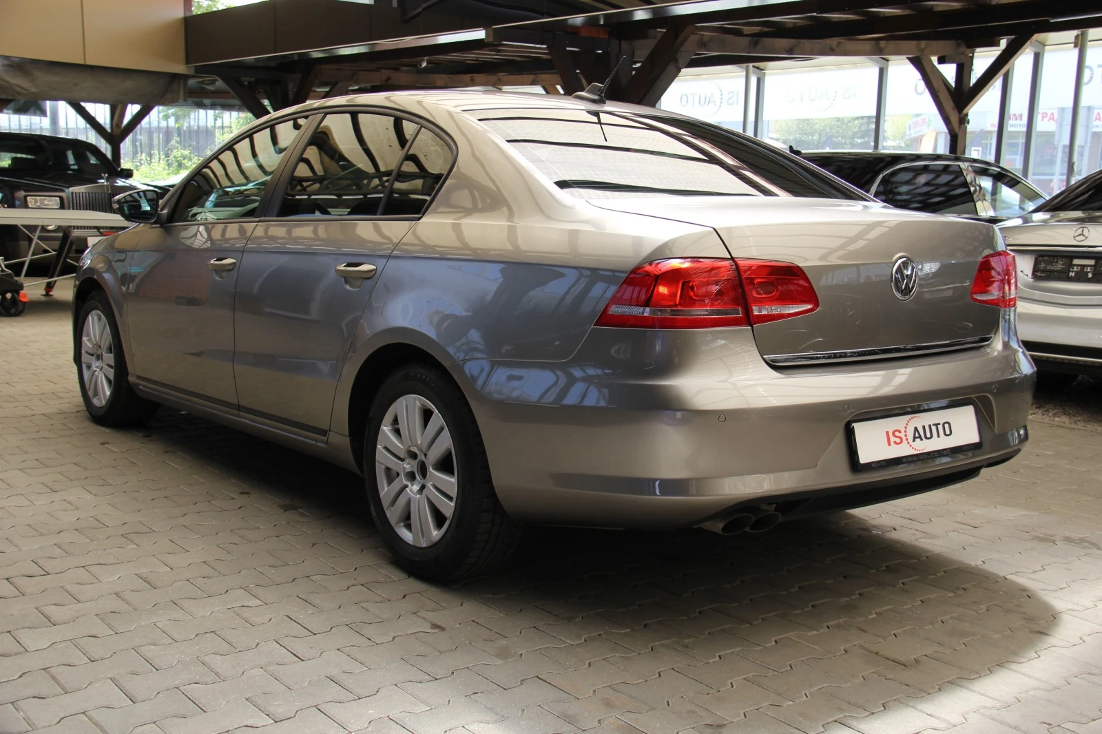 VW Passat 2.0tdi/Подгрев/Климатроник - изображение 6