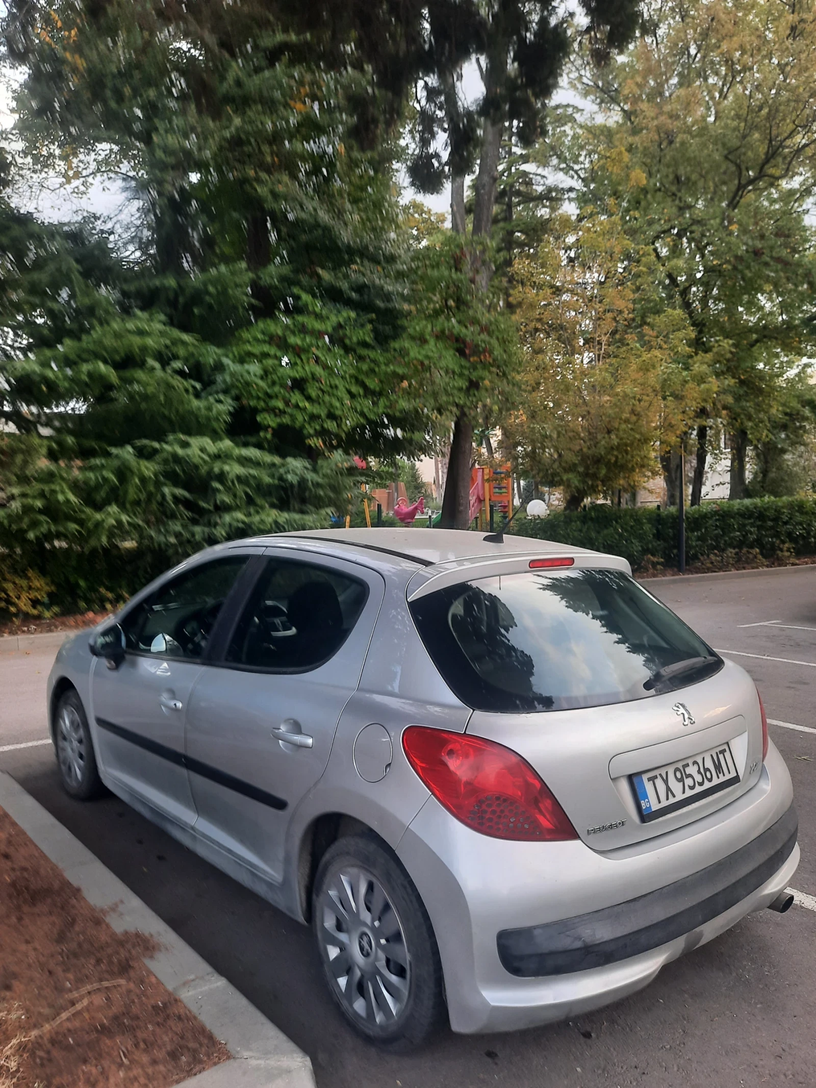 Peugeot 207 1.4, снимка 10 - Автомобили и джипове - 56585475