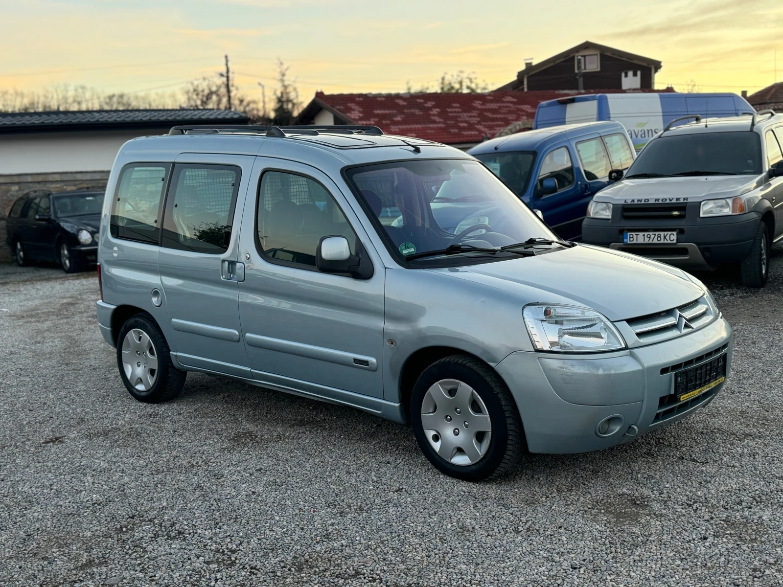 Citroen Berlingo 2.0HDI 90кс КЛИМАТИК ПАНОРАМА 4-врати - изображение 7