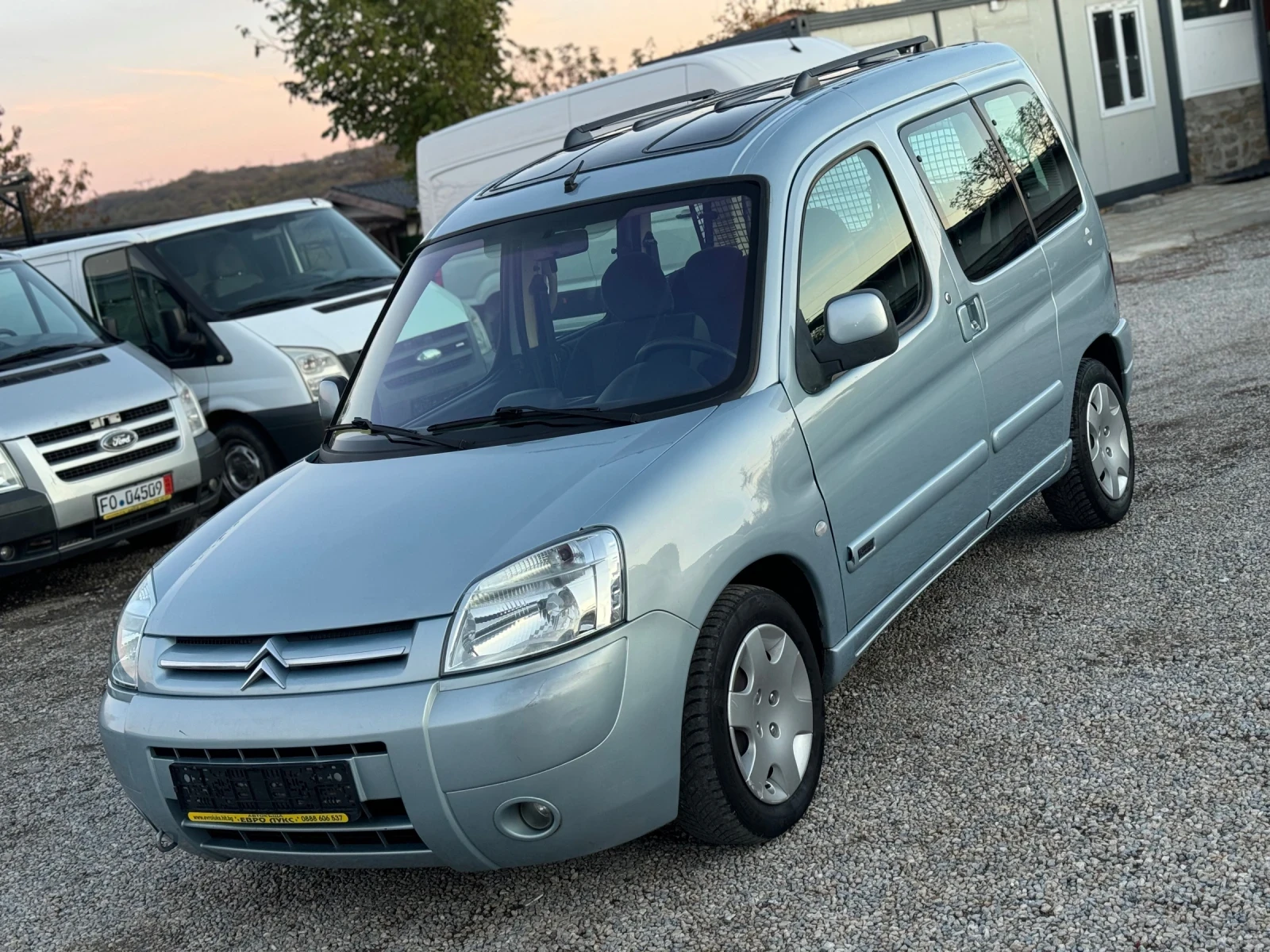 Citroen Berlingo 2.0HDI 90кс КЛИМАТИК ПАНОРАМА 4-врати - изображение 3