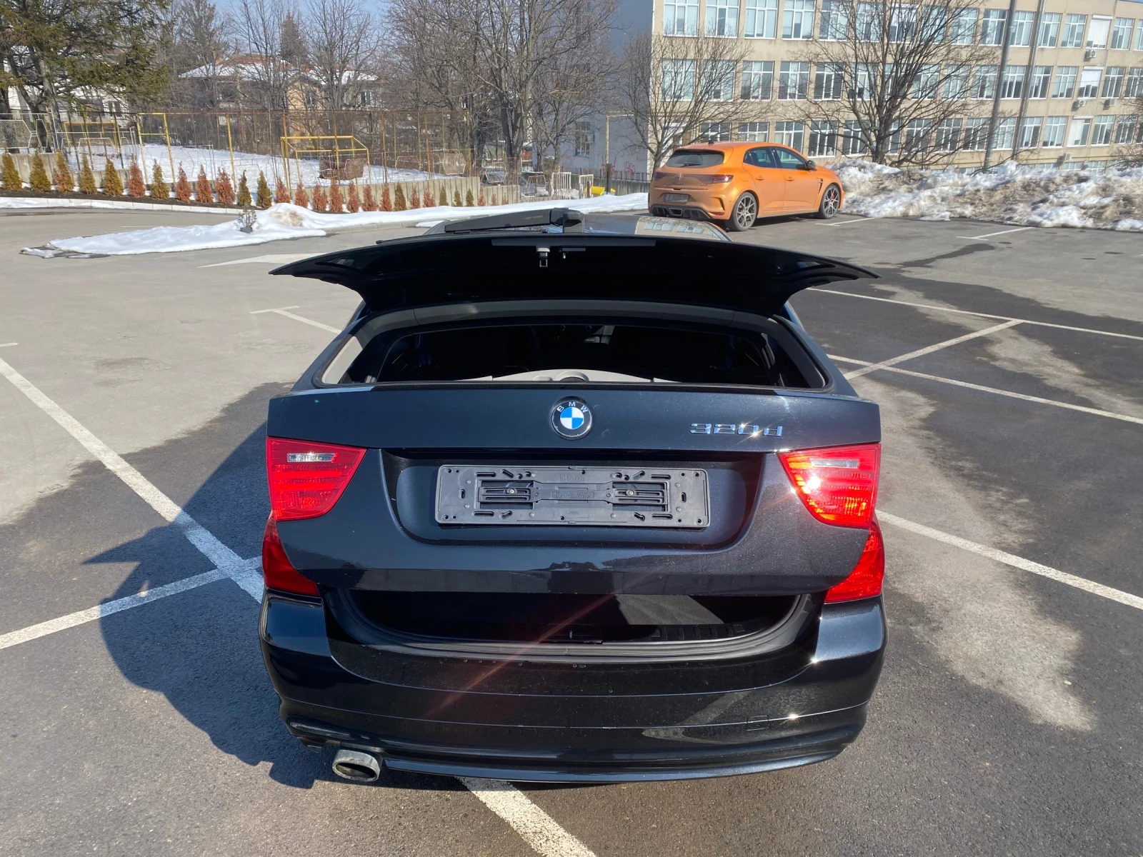 BMW 320 xDrive - изображение 6