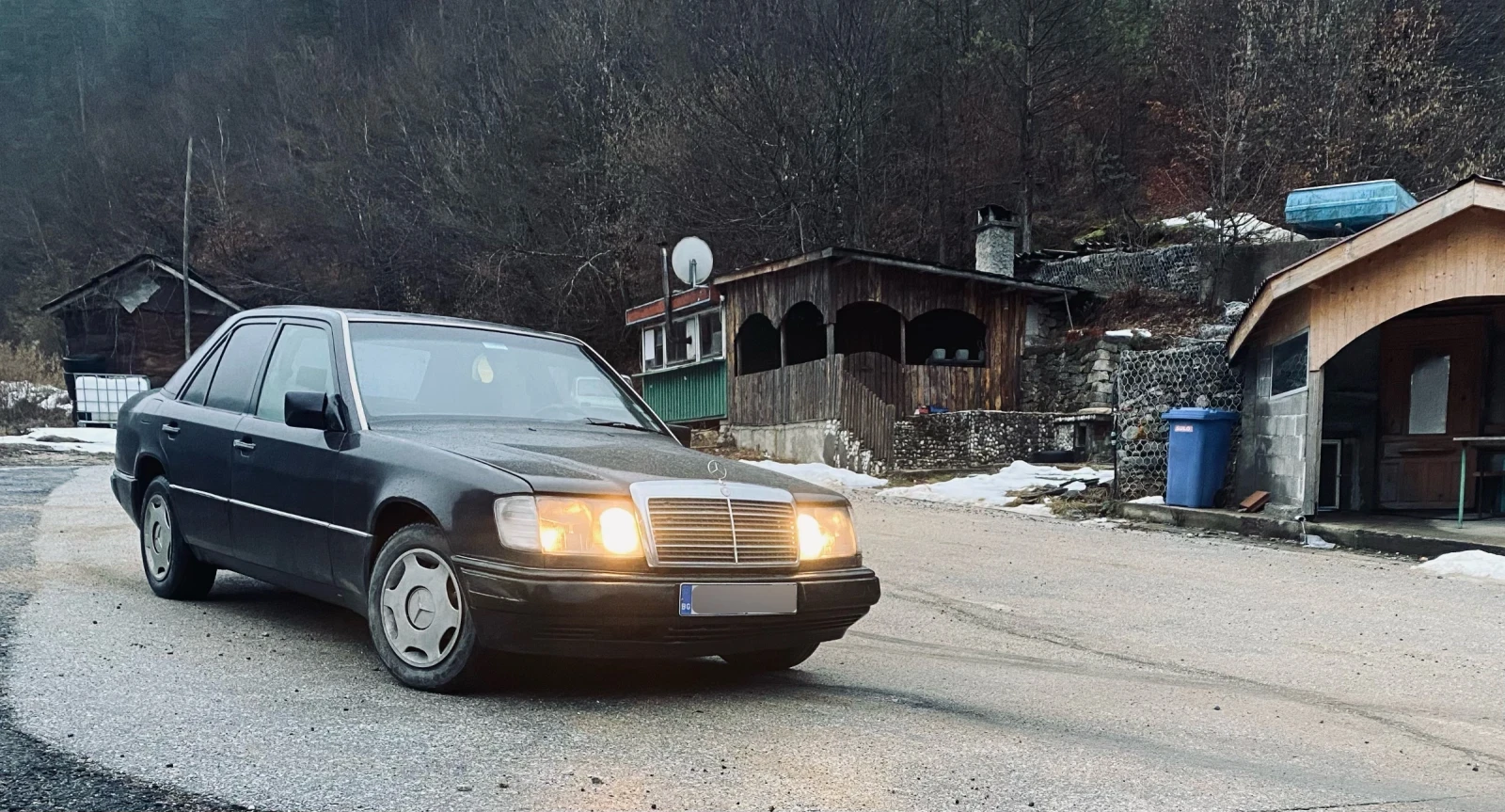 Mercedes-Benz 124 300D - изображение 4