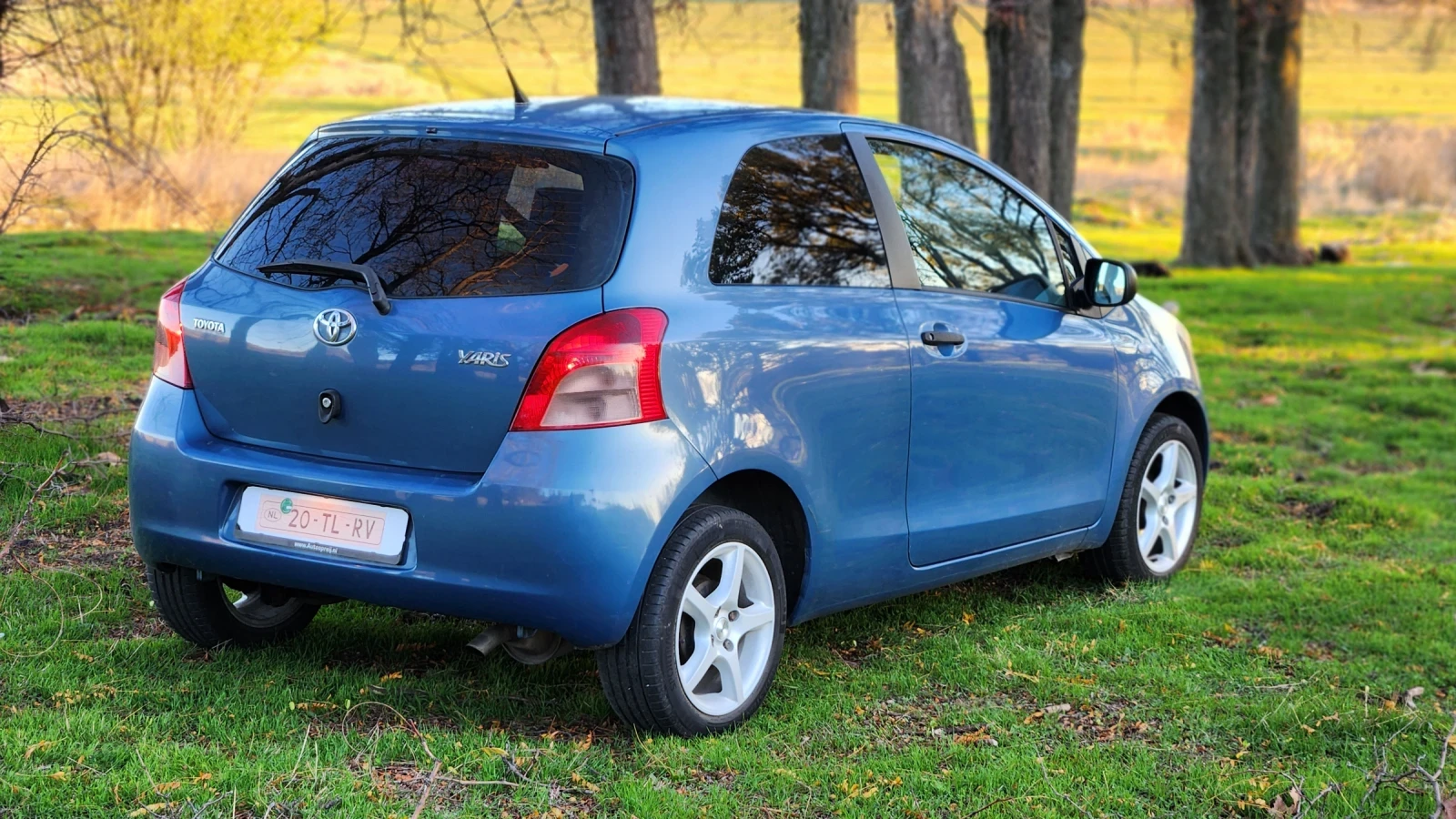 Toyota Yaris Много Запазена - изображение 5