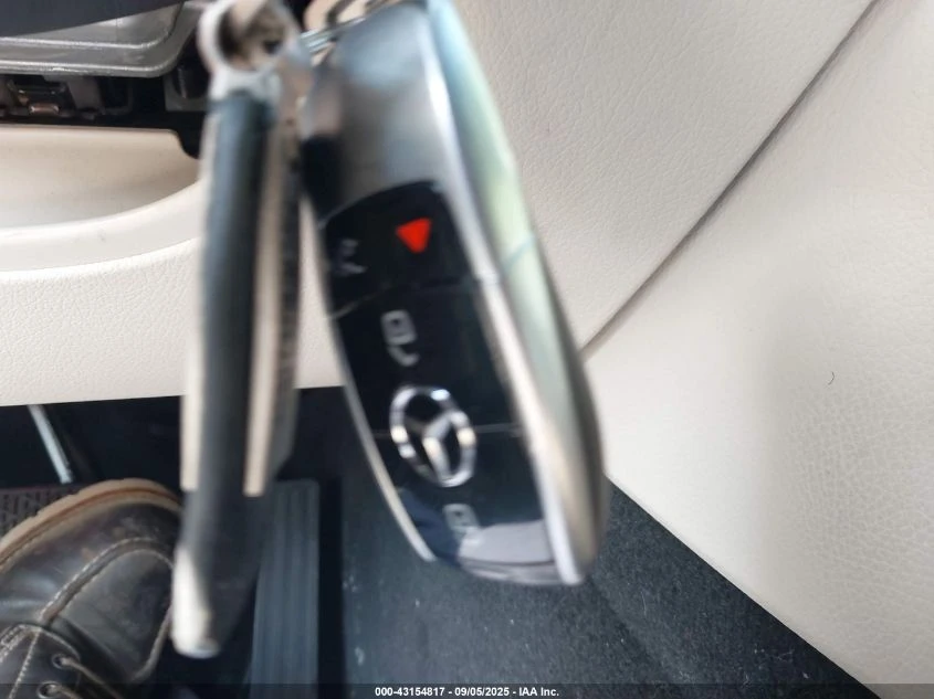 Mercedes-Benz E 350 4MATIC/360/DIGITAL/BURMESTER// | Mobile.bg   10