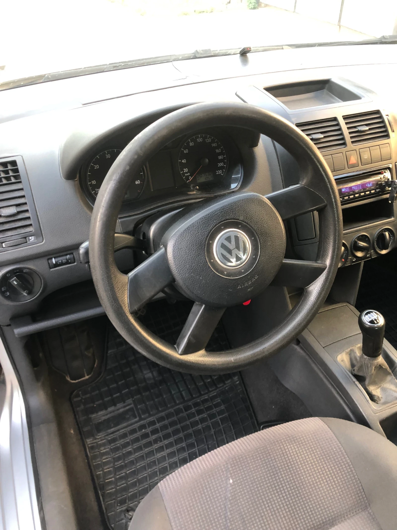 VW Polo  - изображение 5