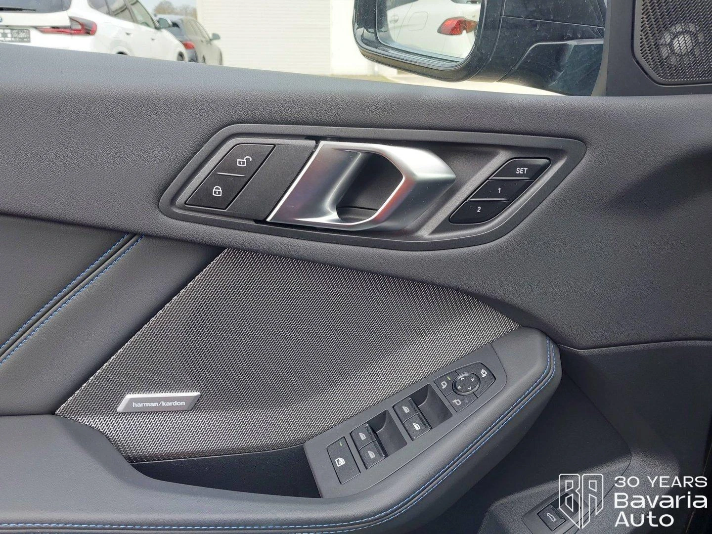 BMW 120 i M Sport Paket Steptronic, снимка 12 - Автомобили и джипове - 53887482