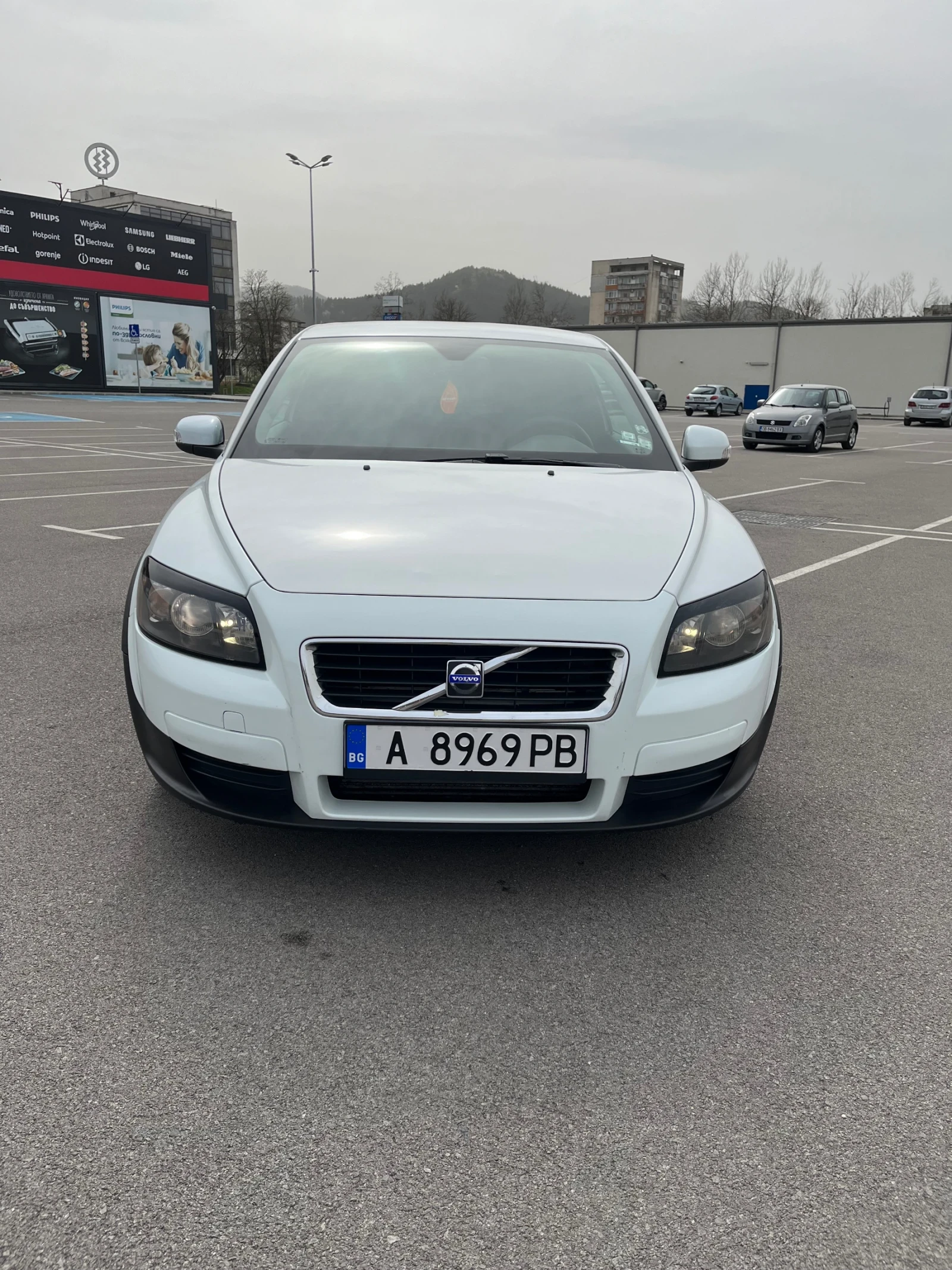 Volvo C30, снимка 2 - Автомобили и джипове - 54073119