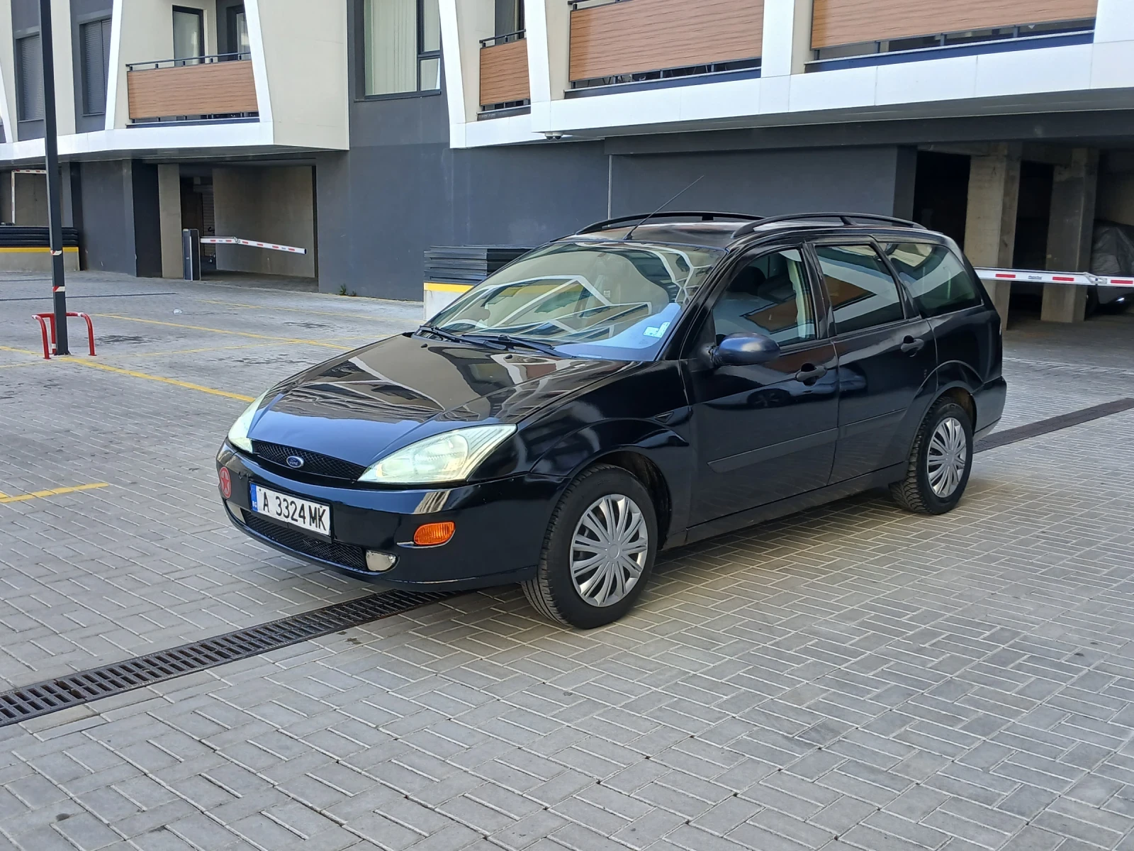 Ford Focus 1.6i zetec | Auto.bg — изображение 1