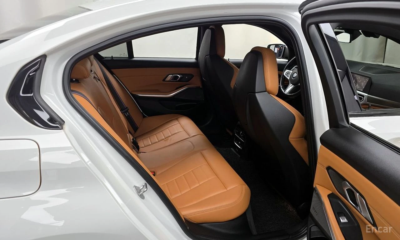 BMW 340 360 CAM* ПАНОРАМА* ХЕДЪП* ПОДГРЕВ* , снимка 15 - Автомобили и джипове - 54376553