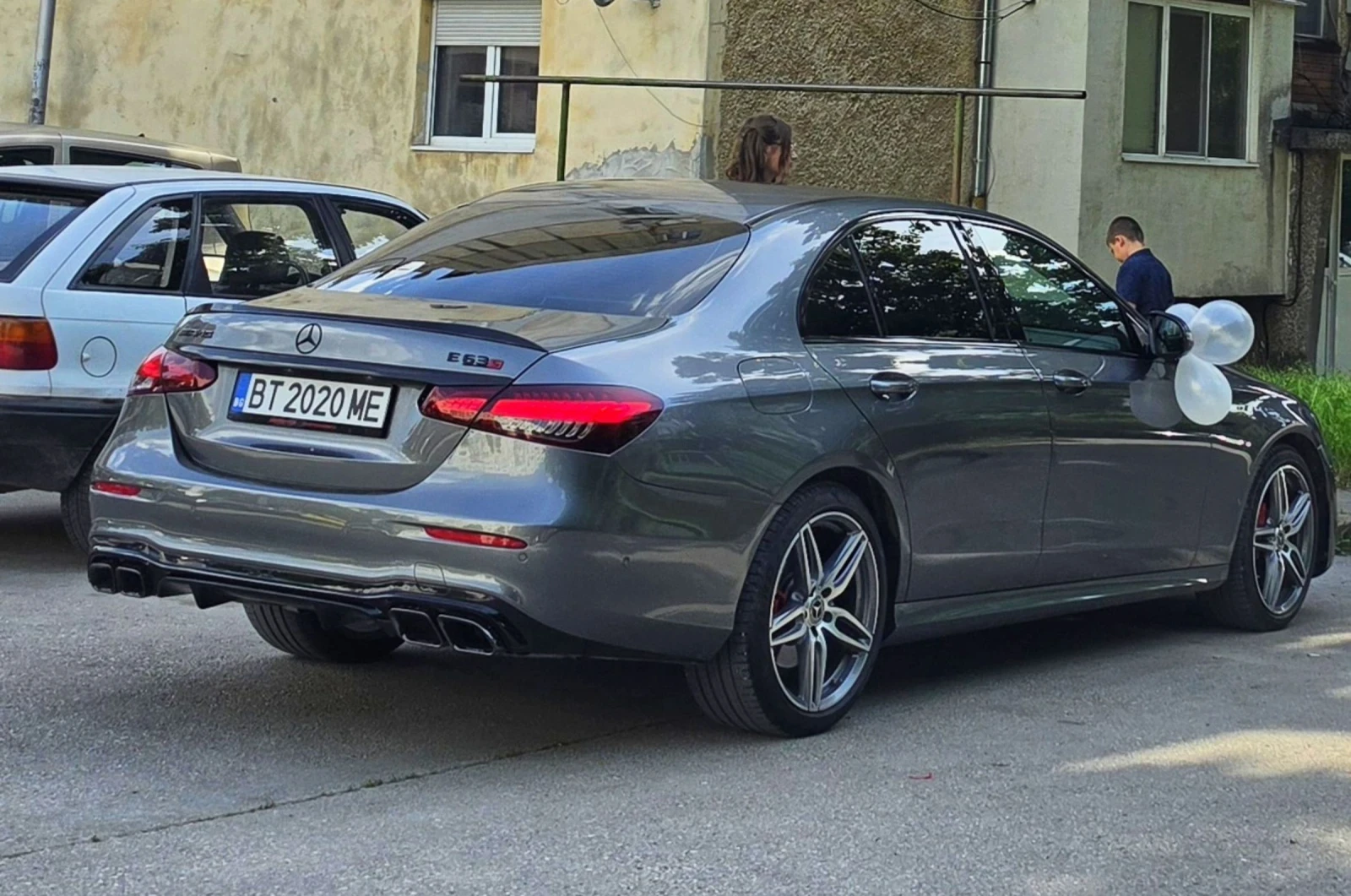 Mercedes-Benz E 400 AMG - Перфектна