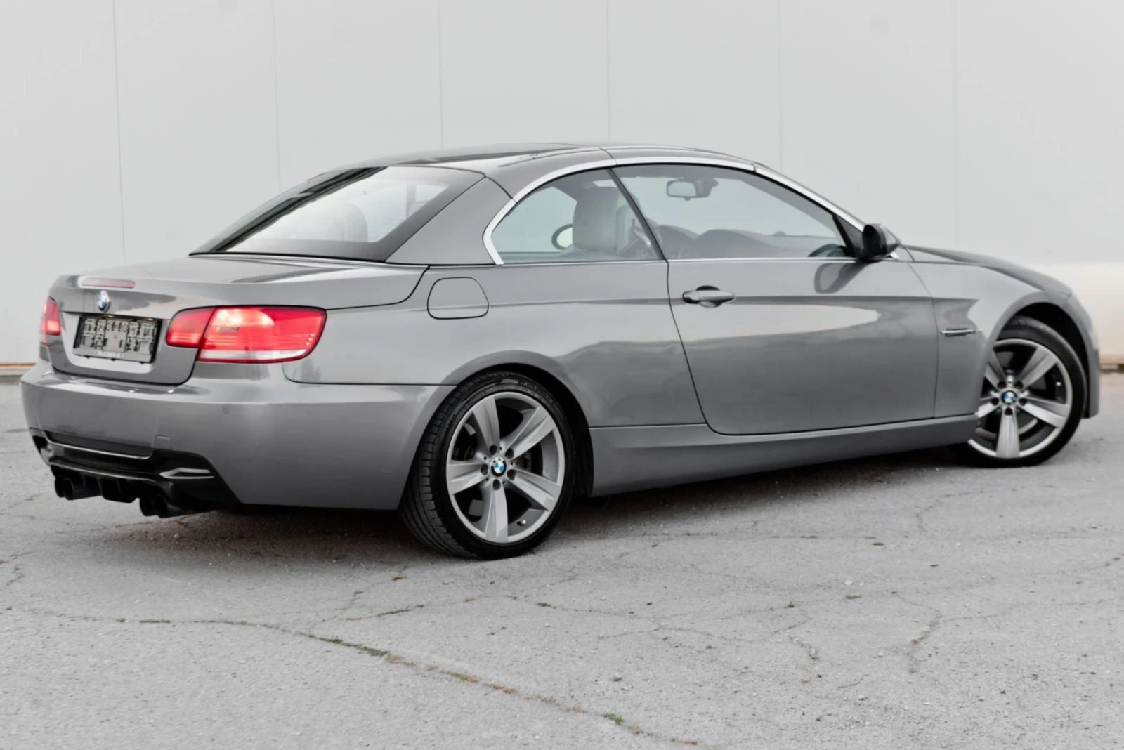 BMW 330 M-performance , снимка 7 - Автомобили и джипове - 54842776