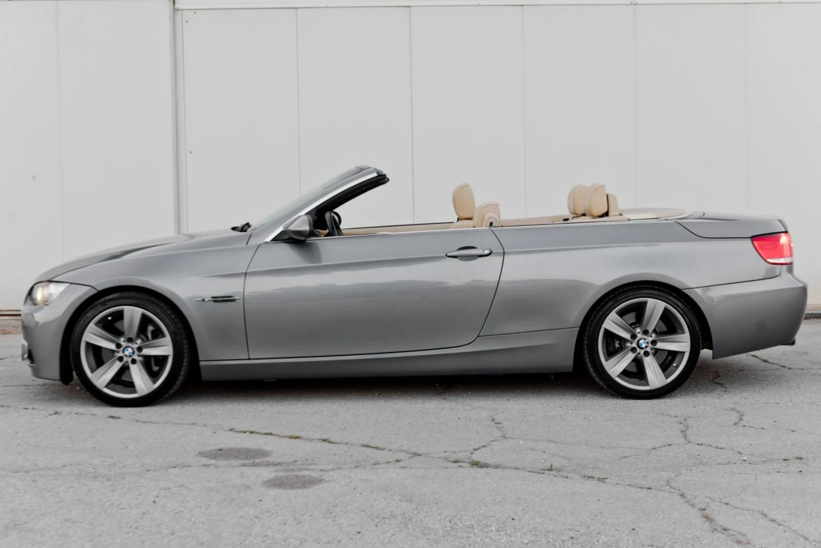 BMW 330 M-performance , снимка 5 - Автомобили и джипове - 54842776
