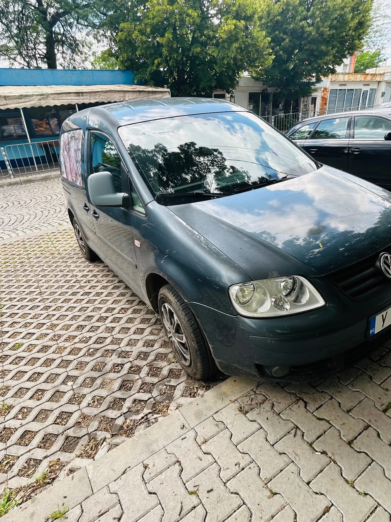 VW Caddy