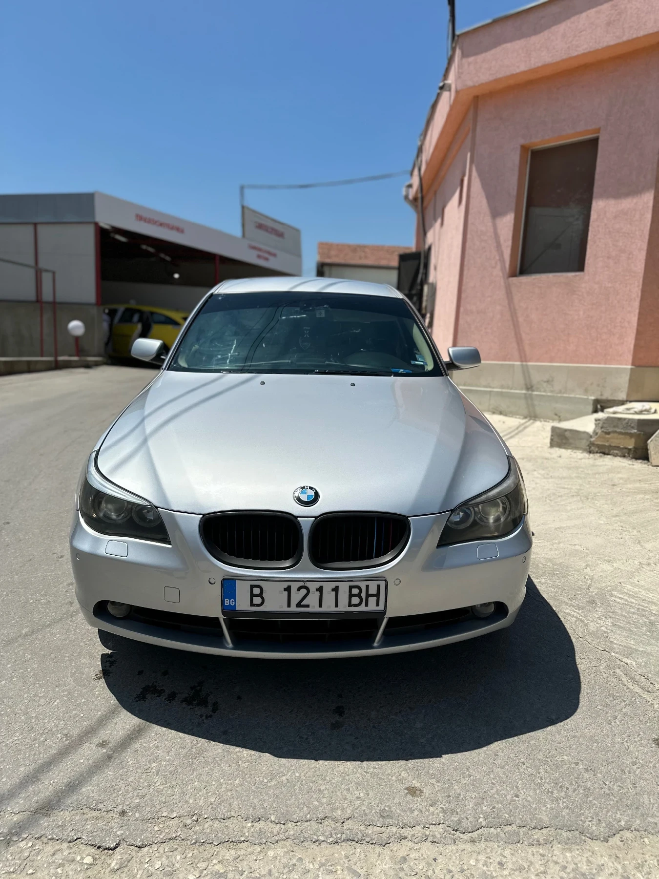 BMW 530