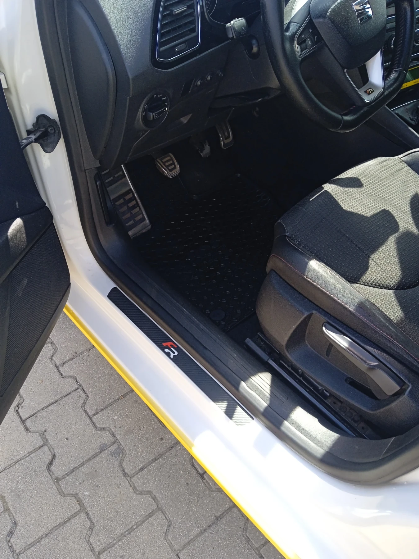 Seat Leon Метан.6ск., снимка 10 - Автомобили и джипове - 55192260