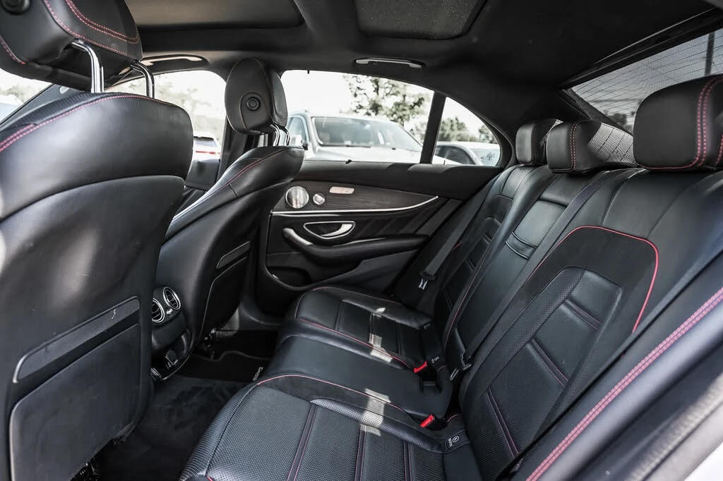 Mercedes-Benz E 53 AMG 4MATIC* 360* BURMESTER* PANO* DISTRONIC* ОБДУХ, снимка 12 - Автомобили и джипове - 55446057