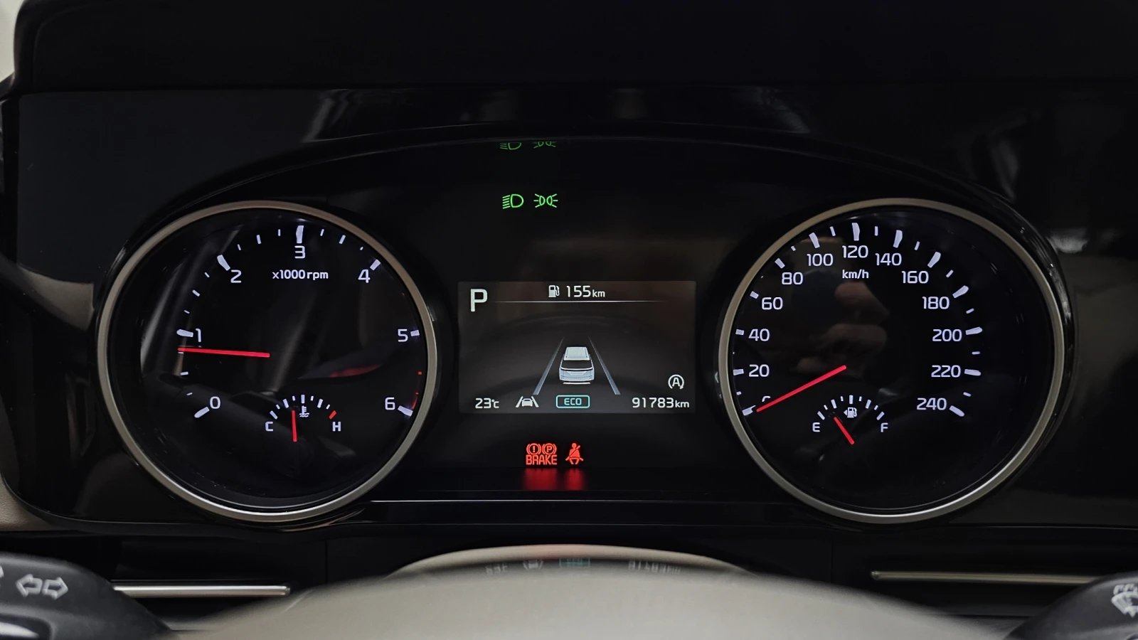 Kia Carnival 2.2* ЕЛ. БАГАЖНИК* BLIND SPOT* КРАЙНА ЦЕНА, снимка 8 - Автомобили и джипове - 55462965