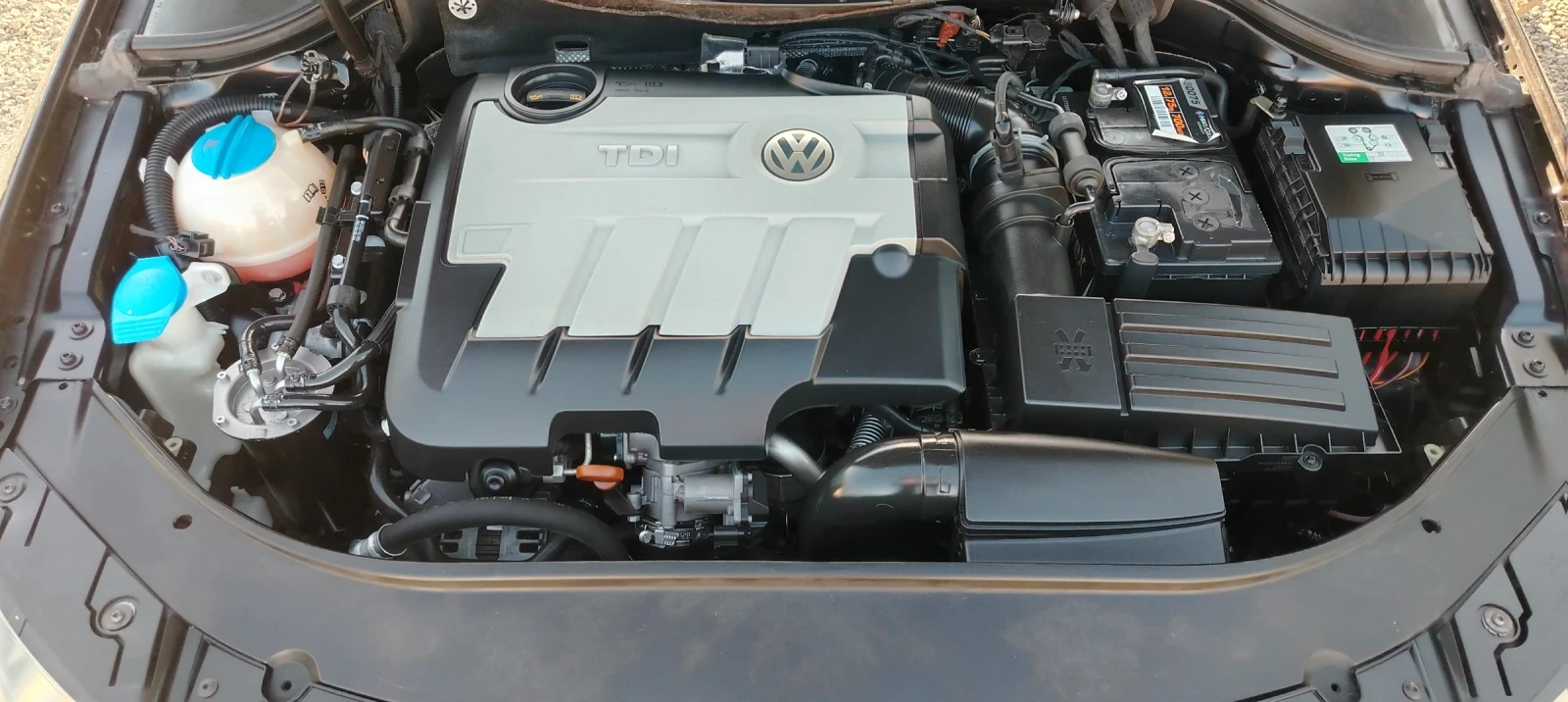 VW Passat 2.0TDI-140к.с/COMON RAIL/6-СКОРОСТИ/КЛИМАТРОНИК!!!, снимка 17 - Автомобили и джипове - 55998979
