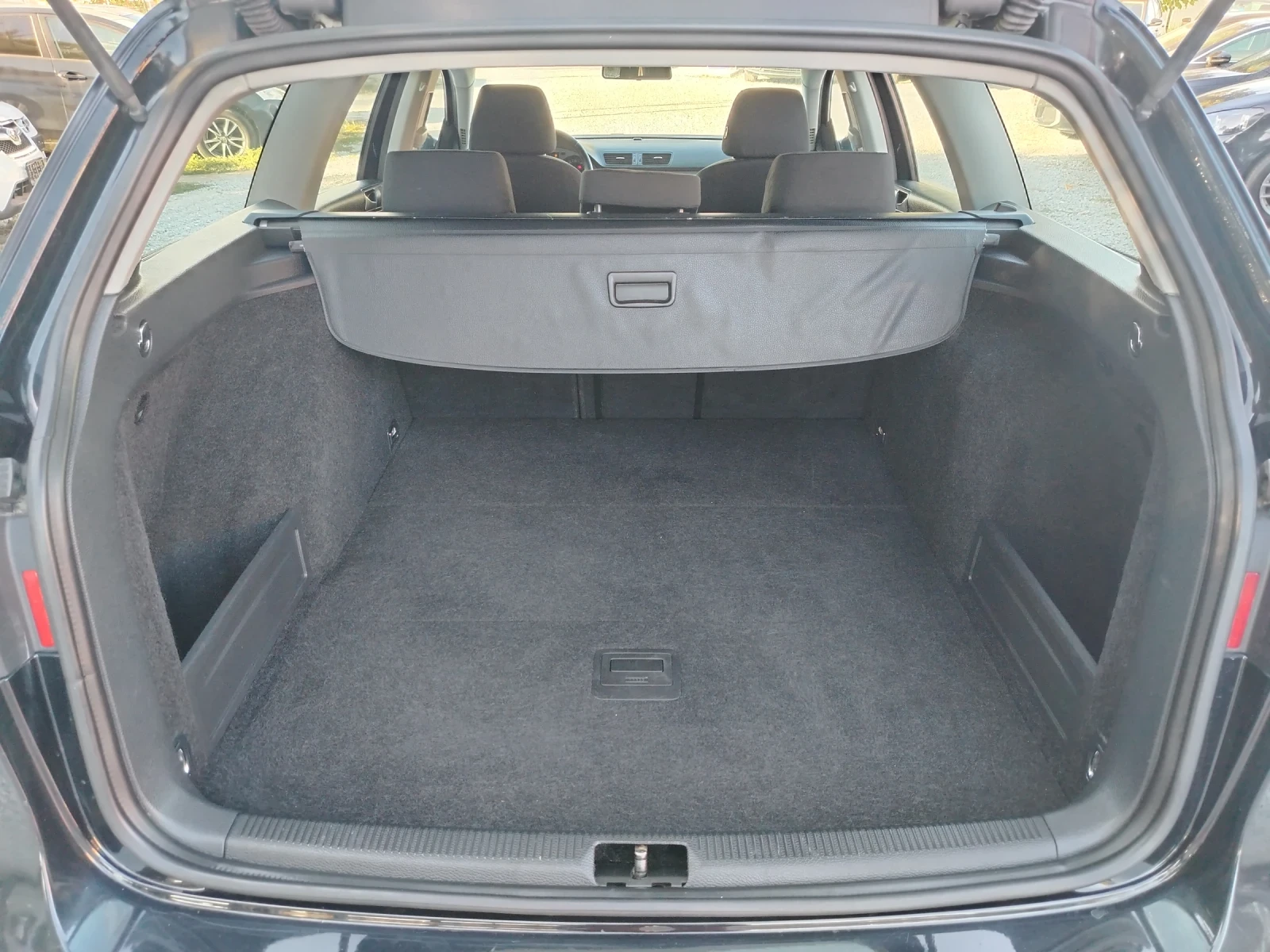 VW Passat 2.0TDI-140к.с/COMON RAIL/6-СКОРОСТИ/КЛИМАТРОНИК!!!, снимка 16 - Автомобили и джипове - 55998979