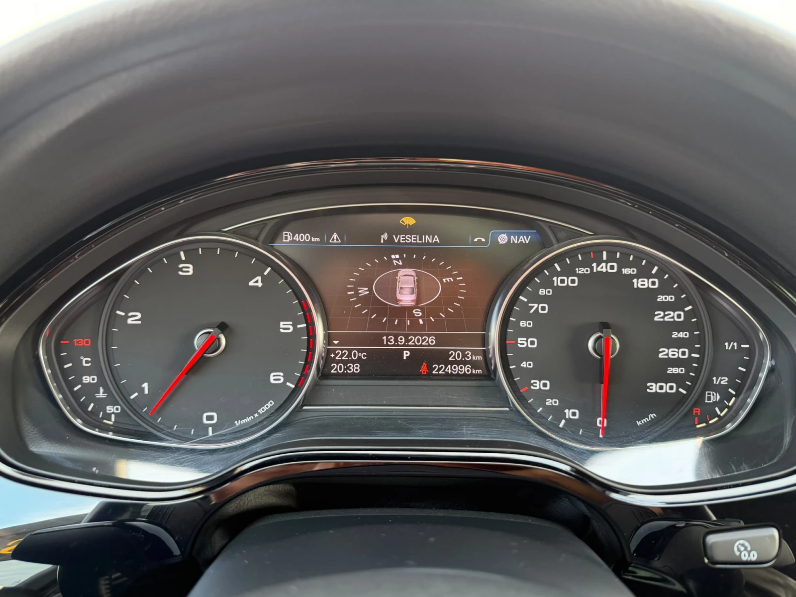 Audi A8 / 4.2TDI / 351 HP / V8 / LED / , снимка 15 - Автомобили и джипове - 56105664