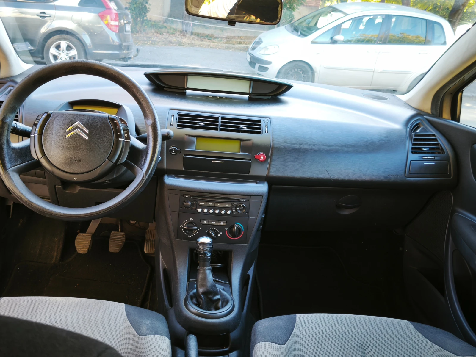 Citroen C4 1, 4, снимка 8 - Автомобили и джипове - 56361137
