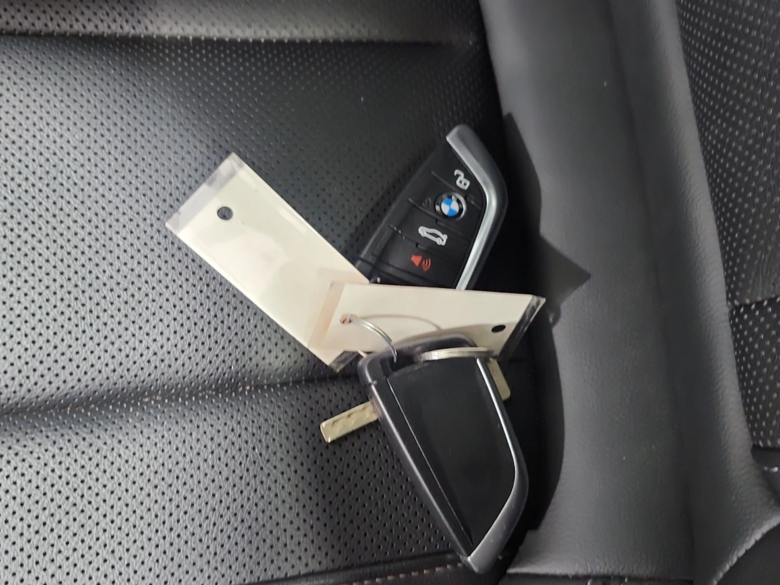 BMW 330 Plug-in Hybrid 330e Xdrive | Mobile.bg � ����������� 13