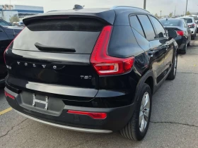 Volvo XC40 * MOMENTUM * CARFAX * ЦЕНА ДО БГ, снимка 3