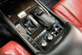 Lexus LX 570 MARK LEV* DISTRONIC* ОБДУХВАНЕ* 360 КАМЕРИ* ШИБИДА, снимка 12