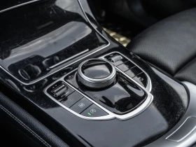 Mercedes-Benz GLC 300 4МАTIC * Панорама * АвтоКредит (ЦЕНА ДО БГ), снимка 12