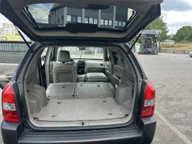 Hyundai Tucson 2.0 CRDI 4x4 РЕГИСТРИРАН СЕМЕЕН АВТОМОБИЛ - 6499 лв. - 37346870 16