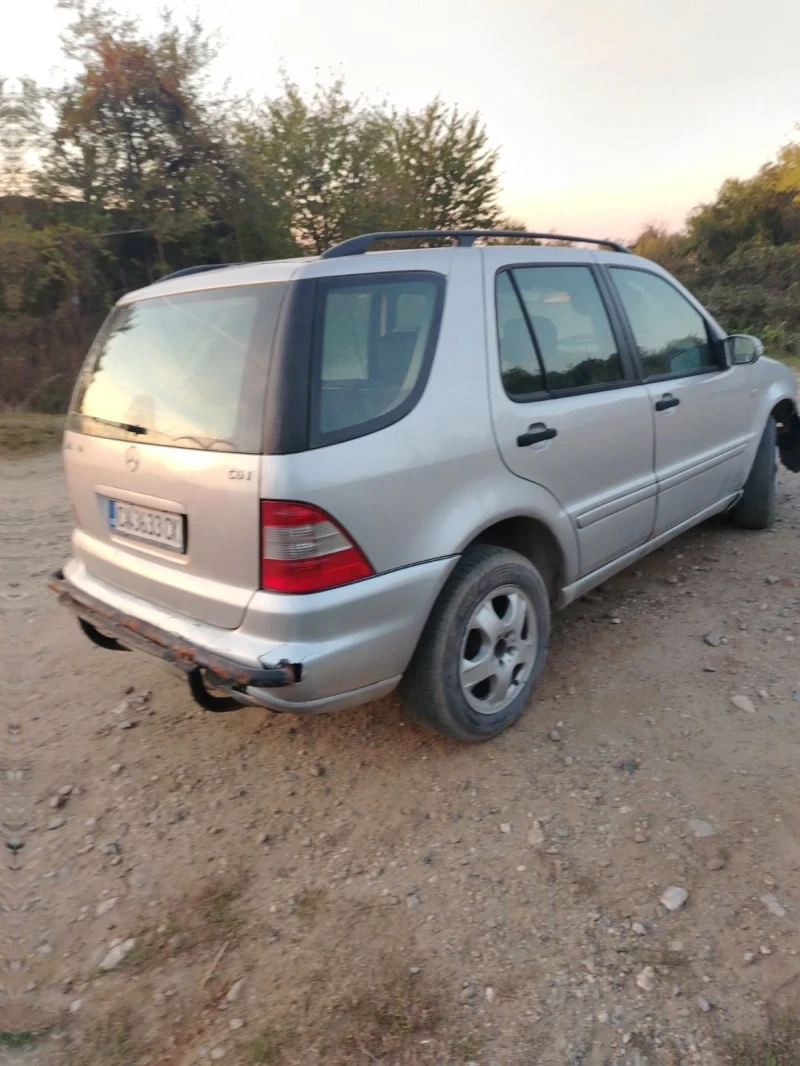 Mercedes-Benz ML 270 cdi, снимка 2 - Автомобили и джипове - 47769780