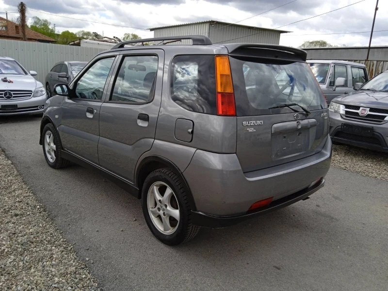 Suzuki Ignis 1.5 benz 4x4, снимка 6 - Автомобили и джипове - 48280379