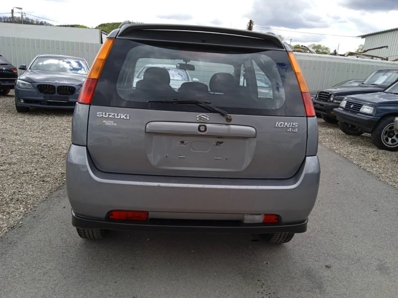 Suzuki Ignis 1.5 benz 4x4, снимка 4 - Автомобили и джипове - 48280379