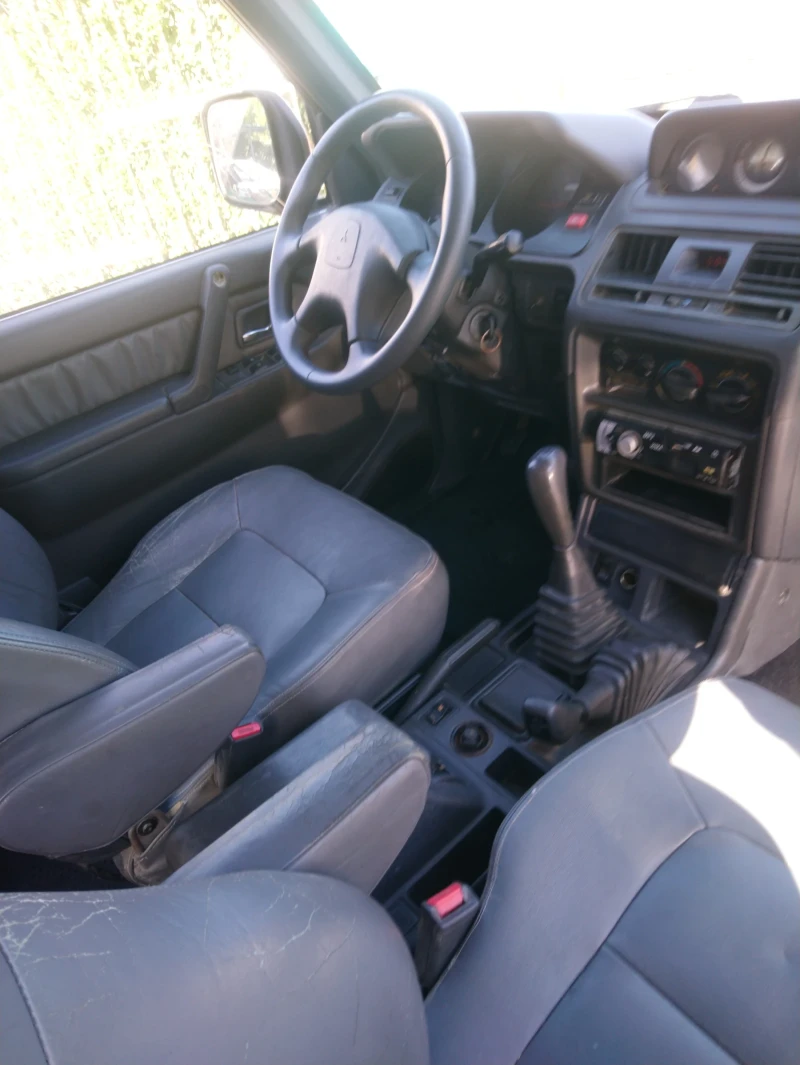 Mitsubishi Pajero, снимка 3 - Автомобили и джипове - 48493979