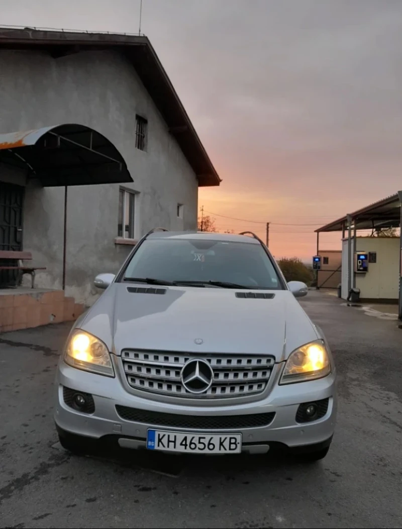 Mercedes-Benz ML 320, снимка 5 - Автомобили и джипове - 48563541