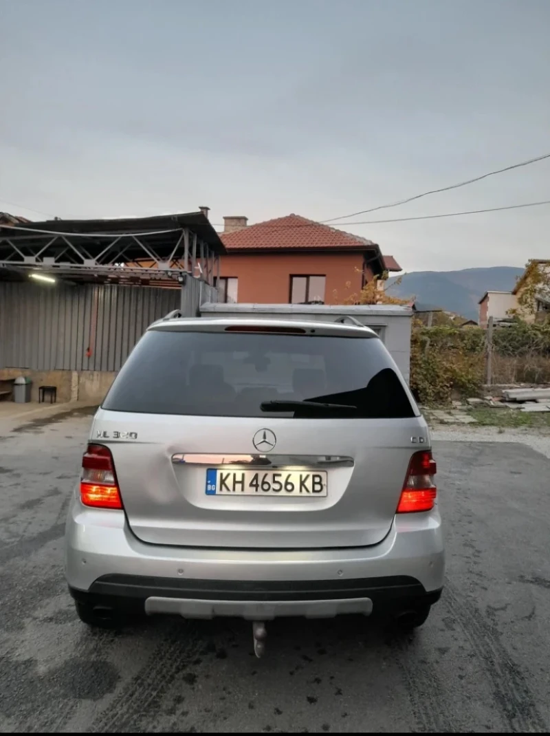 Mercedes-Benz ML 320, снимка 6 - Автомобили и джипове - 48563541