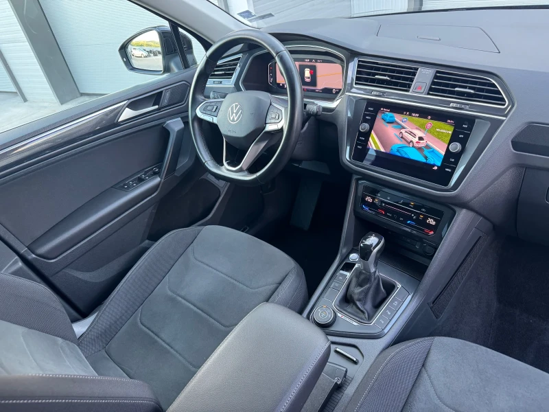 VW Tiguan 2.0 TDi 150 4-motion DIGITAL TOP!, снимка 16 - Автомобили и джипове - 50125229