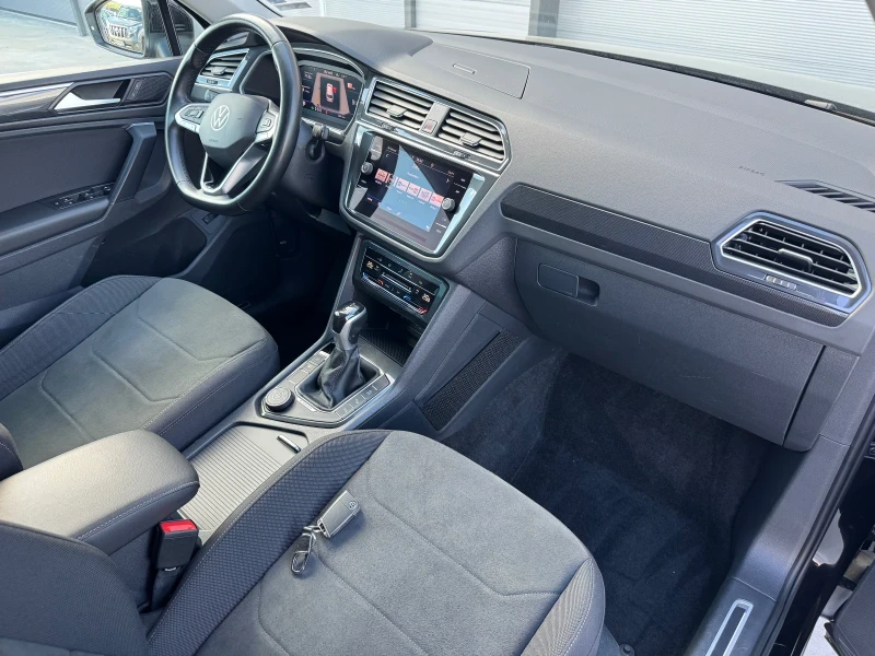 VW Tiguan 2.0 TDi 150 4-motion DIGITAL TOP!, снимка 9 - Автомобили и джипове - 50125229